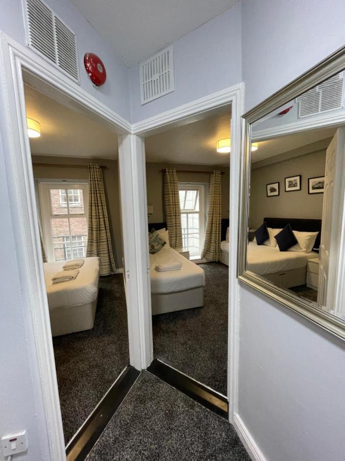 Temple Bar Apartments Дублин Экстерьер фото