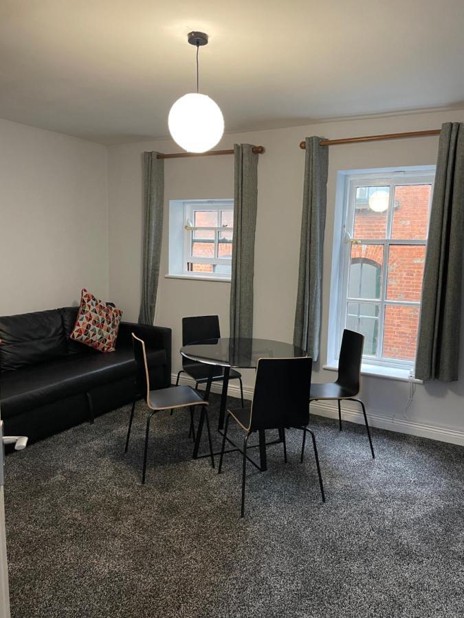 Temple Bar Apartments Дублин Экстерьер фото