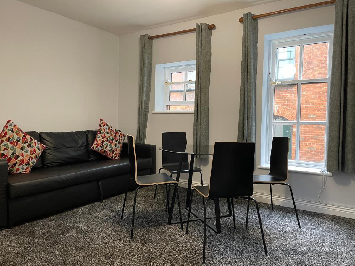 Temple Bar Apartments Дублин Экстерьер фото