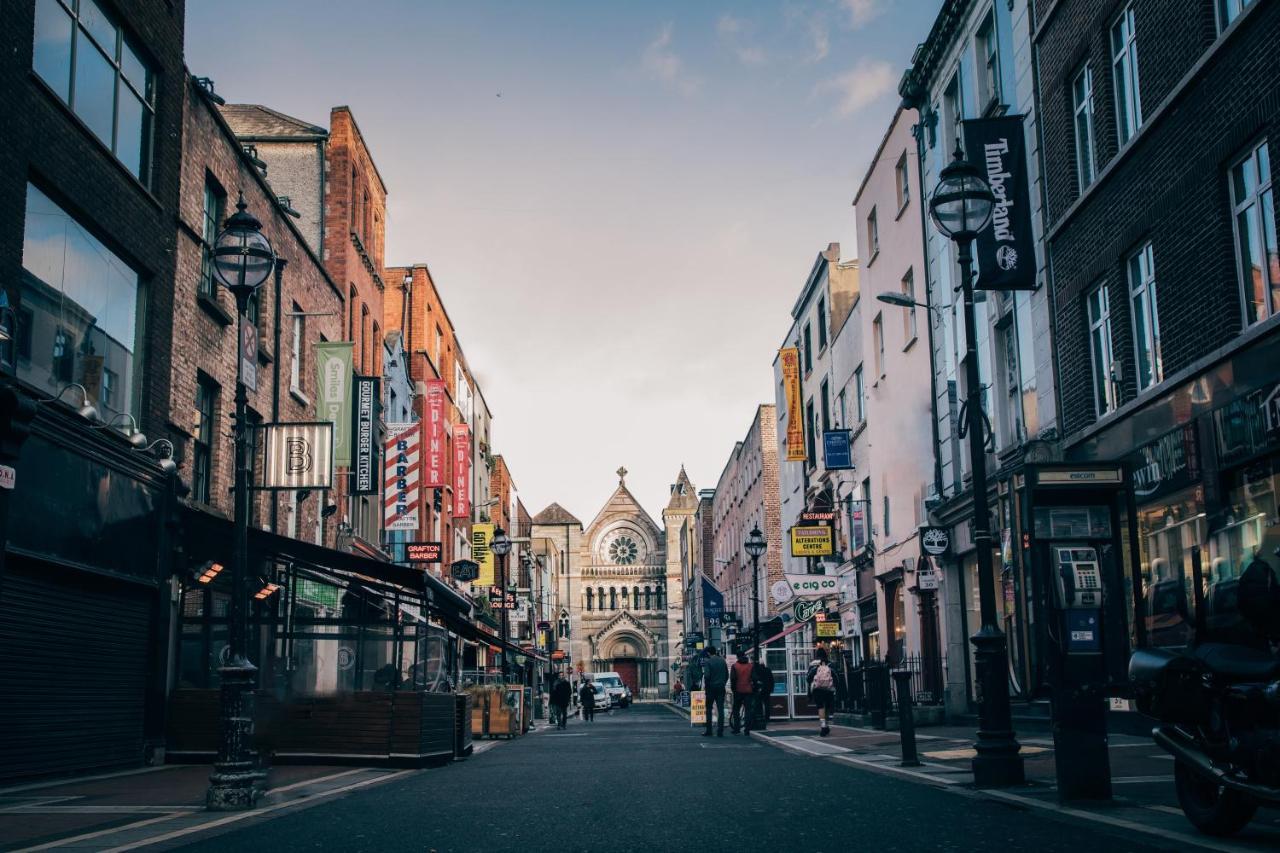 Temple Bar Apartments Дублин Экстерьер фото